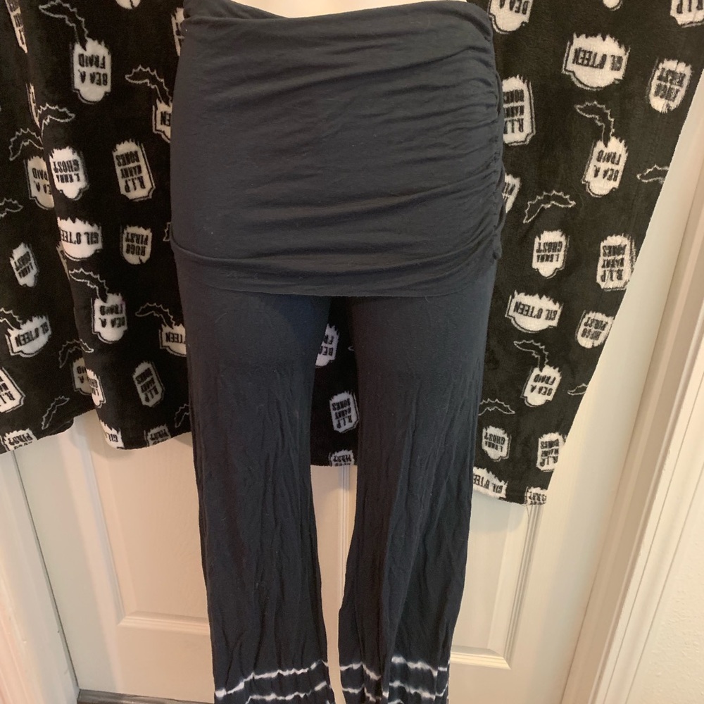 Flow pants